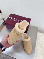 Beige GG monogram mule clog with tan shearling collar and gold horsebit detail