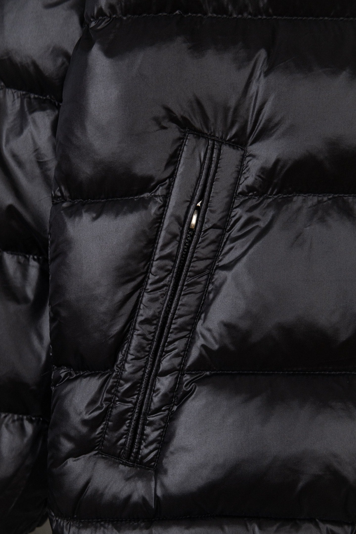 Moncler long puffer jacket front quilting with zipper seam