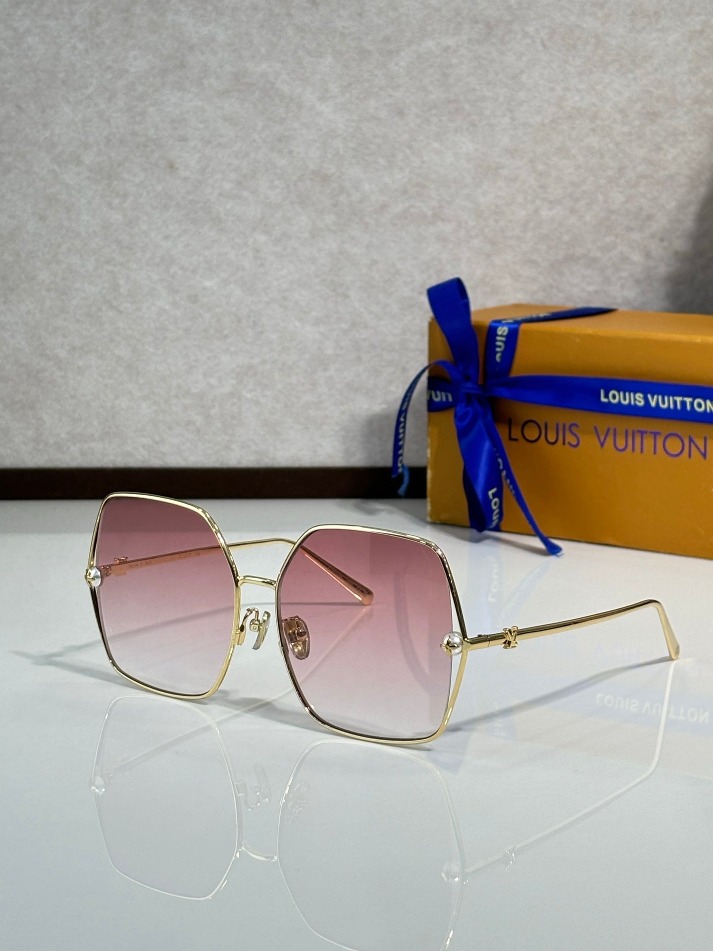 Louis Vuitton Glasses