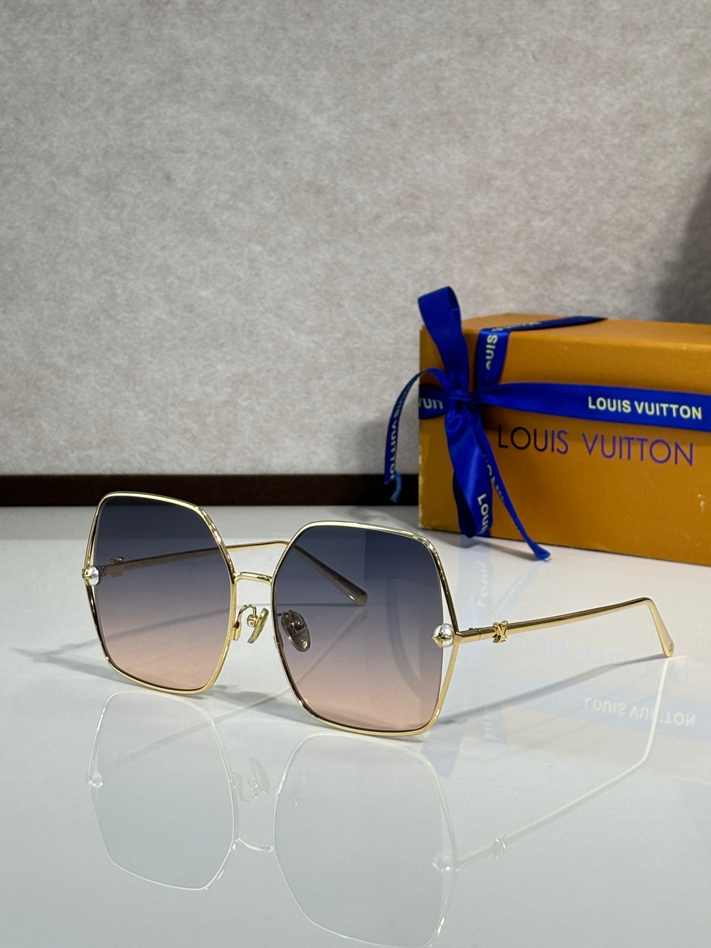 Louis Vuitton Glasses