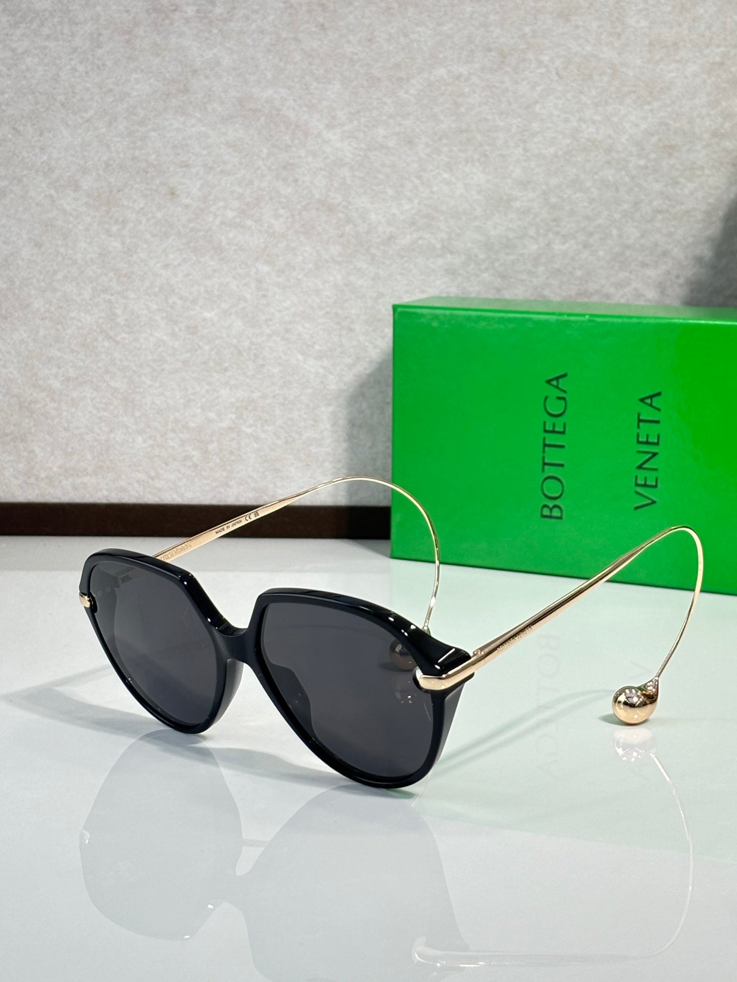 Bottega Veneta Glasses