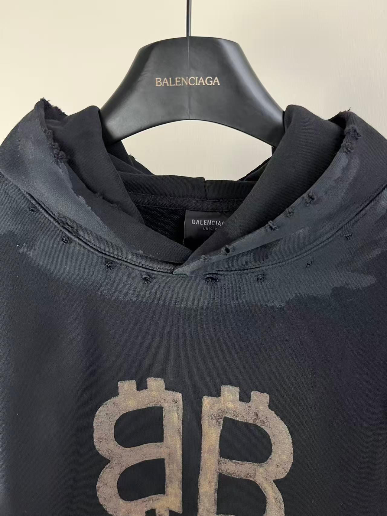 Clothes Balenciaga long