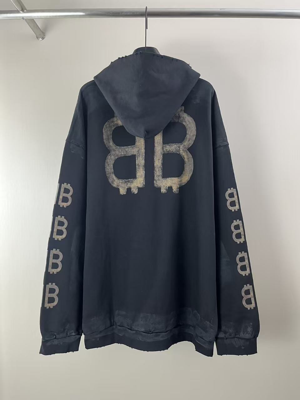 Clothes Balenciaga long