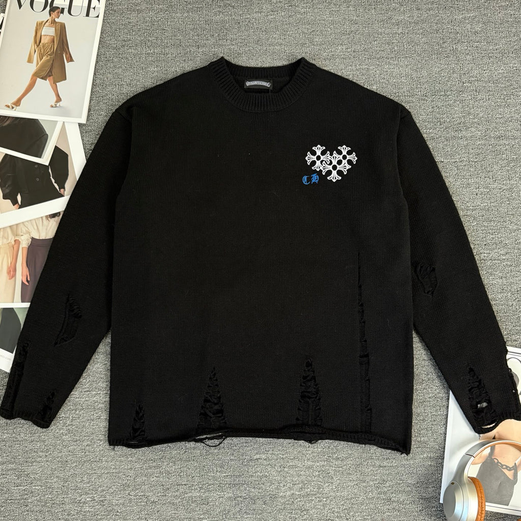 Long-sleeve sweater with black knit and small chest graphic