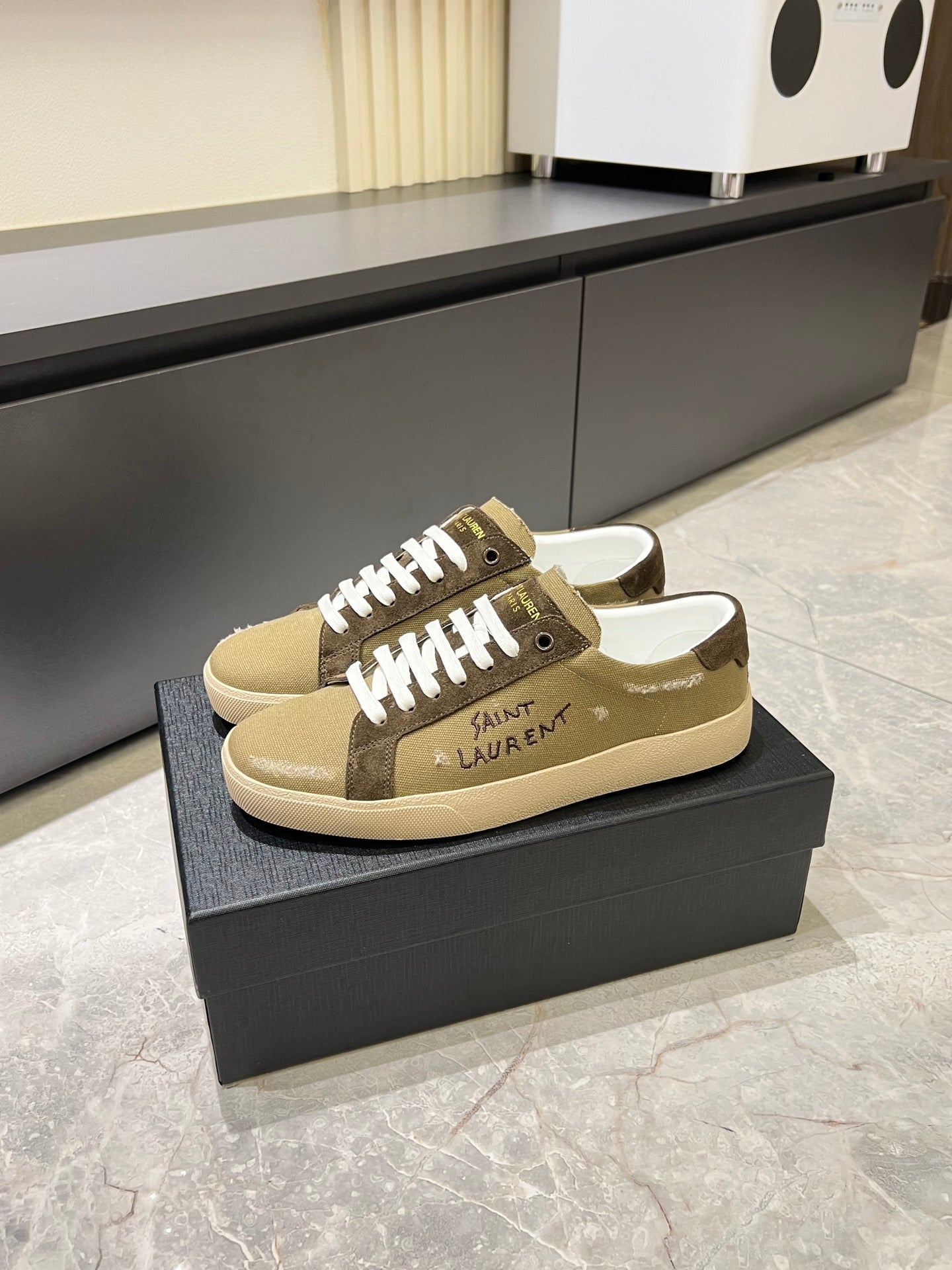 Luxury Shoes YSL Unisex