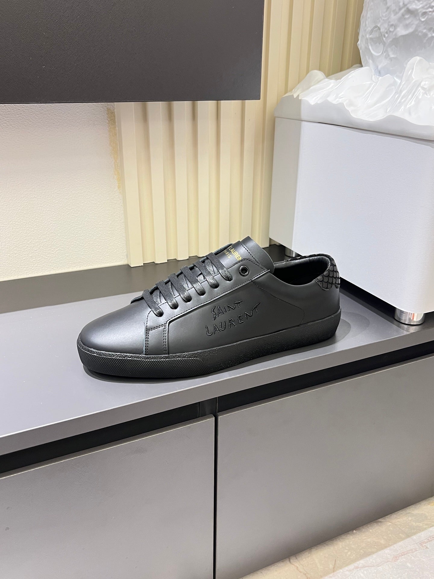 Luxury Shoes YSL Unisex