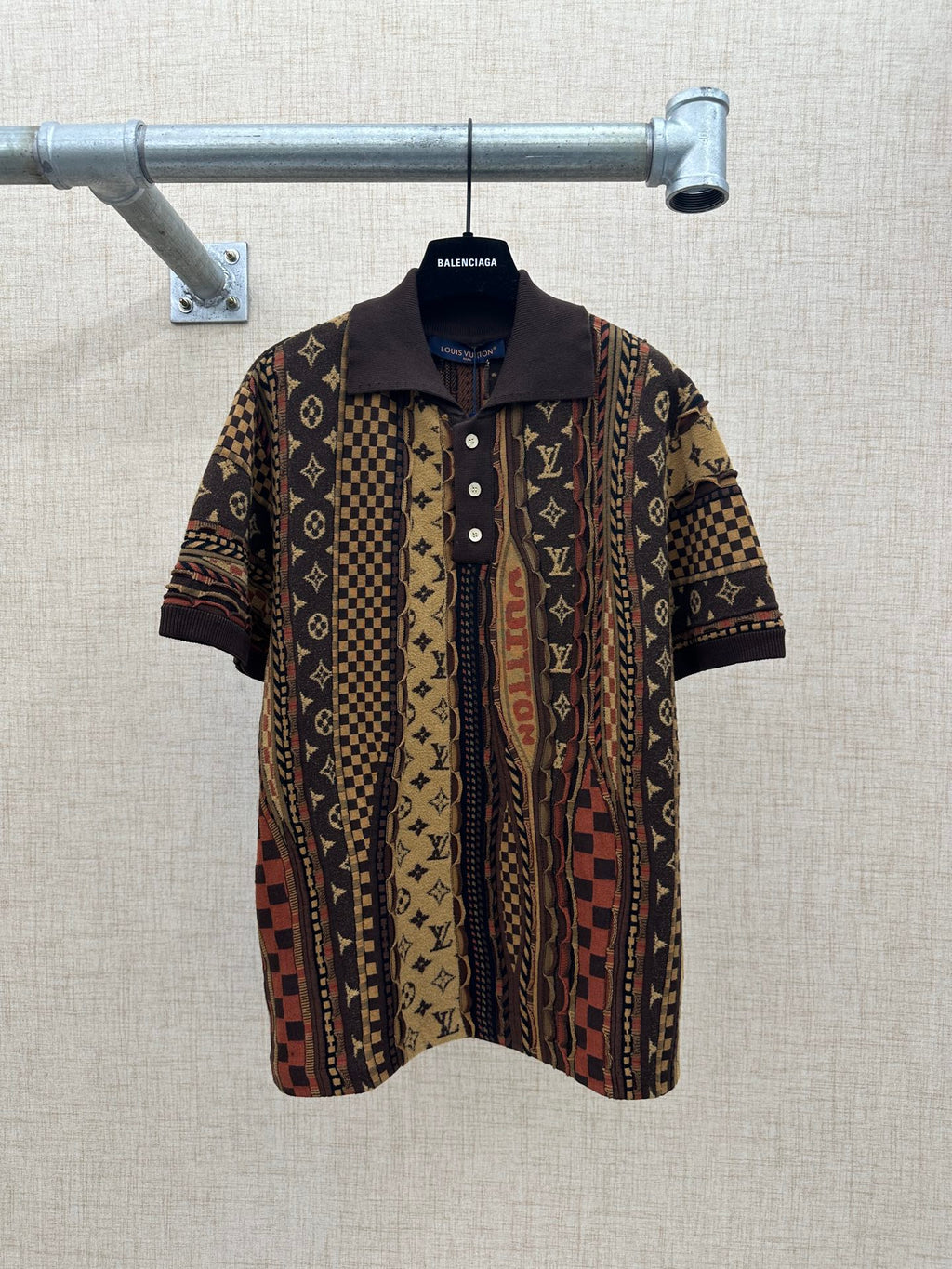 Short-sleeve button-up shirt with multicolor monogram pattern and point collar
