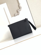 Fendi small black leather bag with shoulder strap and front logo