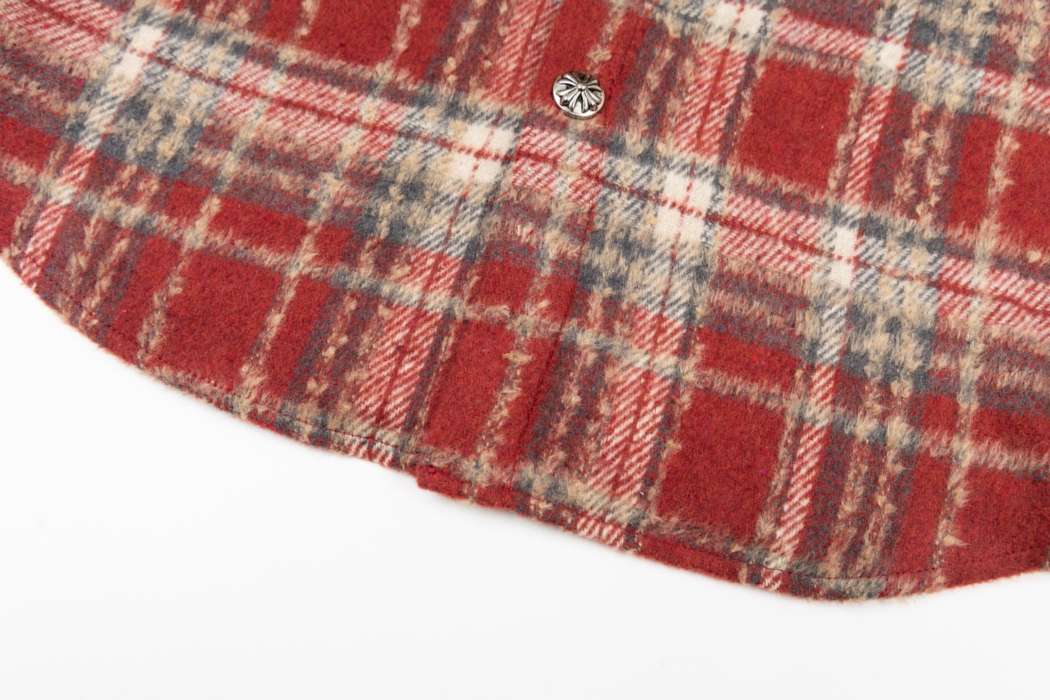 Chrome long clothes plaid hem with round metallic button