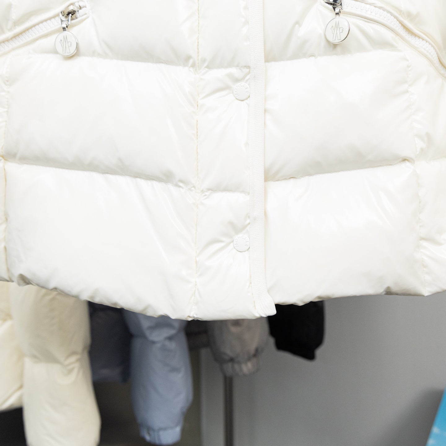 Moncler long puffer jacket, white quilted front with snap buttons and cuffs