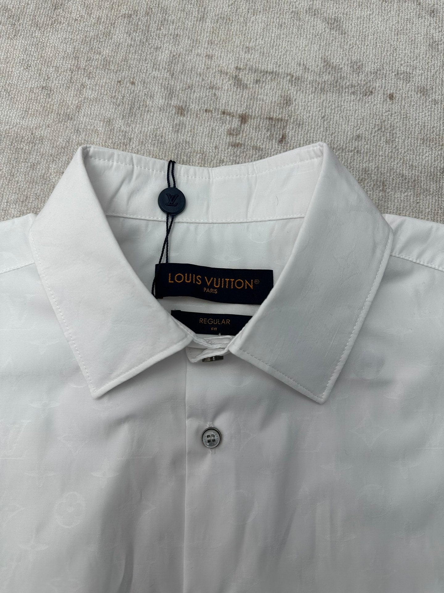 Louis Vuitton white button-up shirt collar with snap buttons and logo inner label