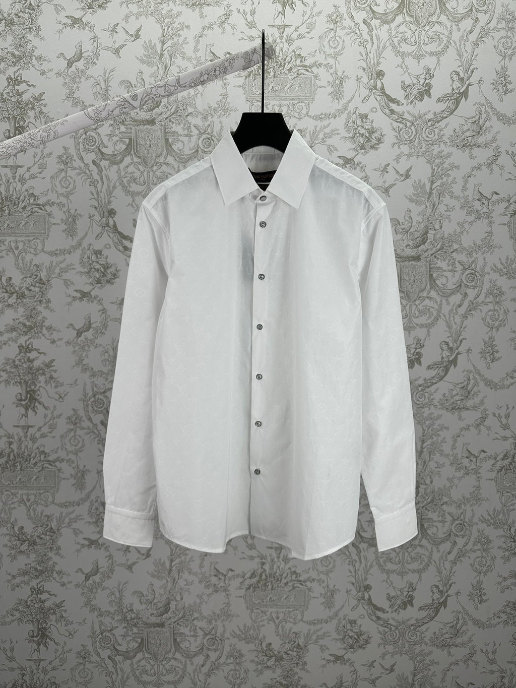 Louis Vuitton white long-sleeve button-up shirt with pointed collar and button placket