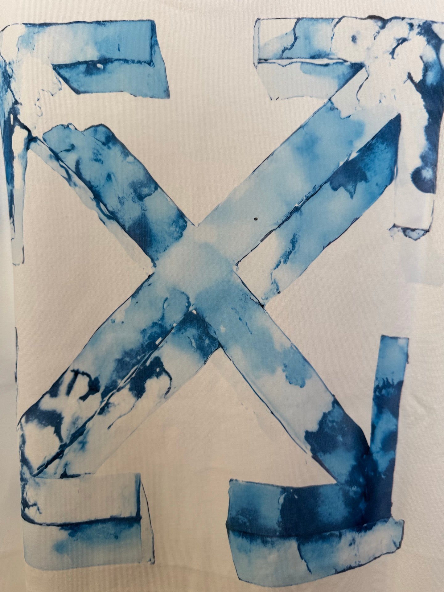Off White T-shirt, off-white, close-up of large blue back graphic X