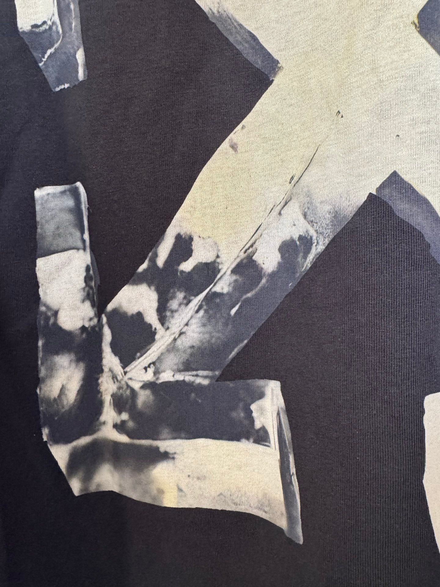 Off-White T-shirt graphic detail, black with white X pattern print