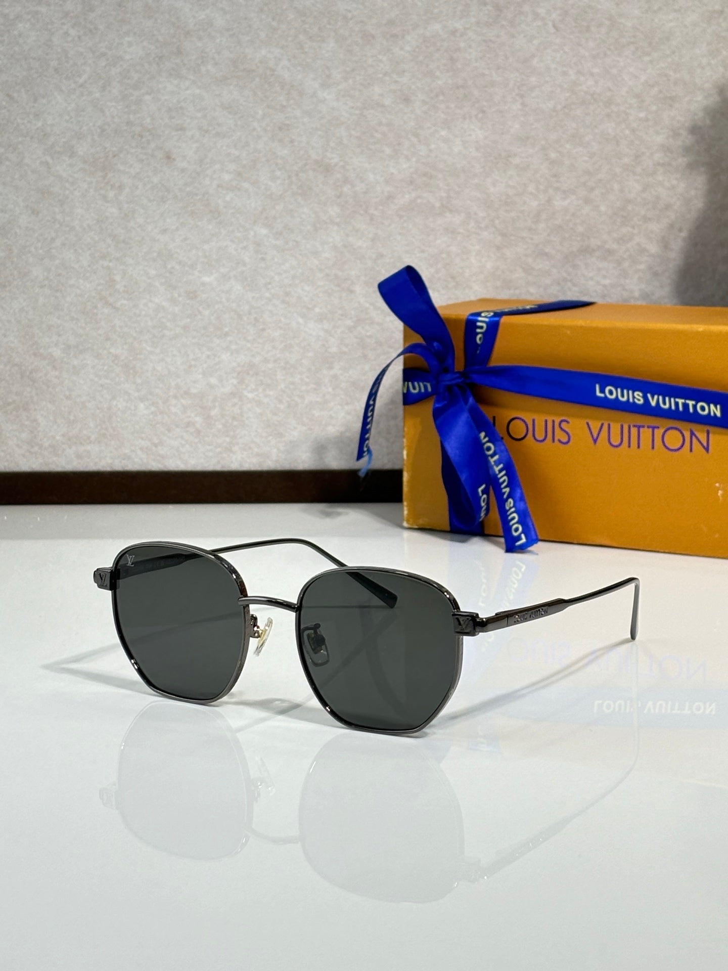 Louis Vuitton Glasses