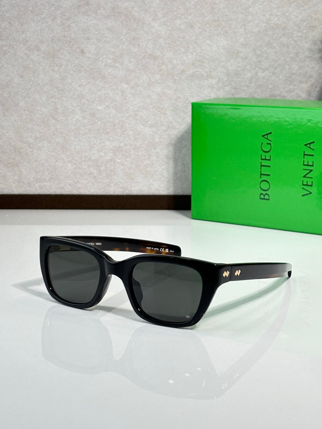 Bottega Veneta Glasses