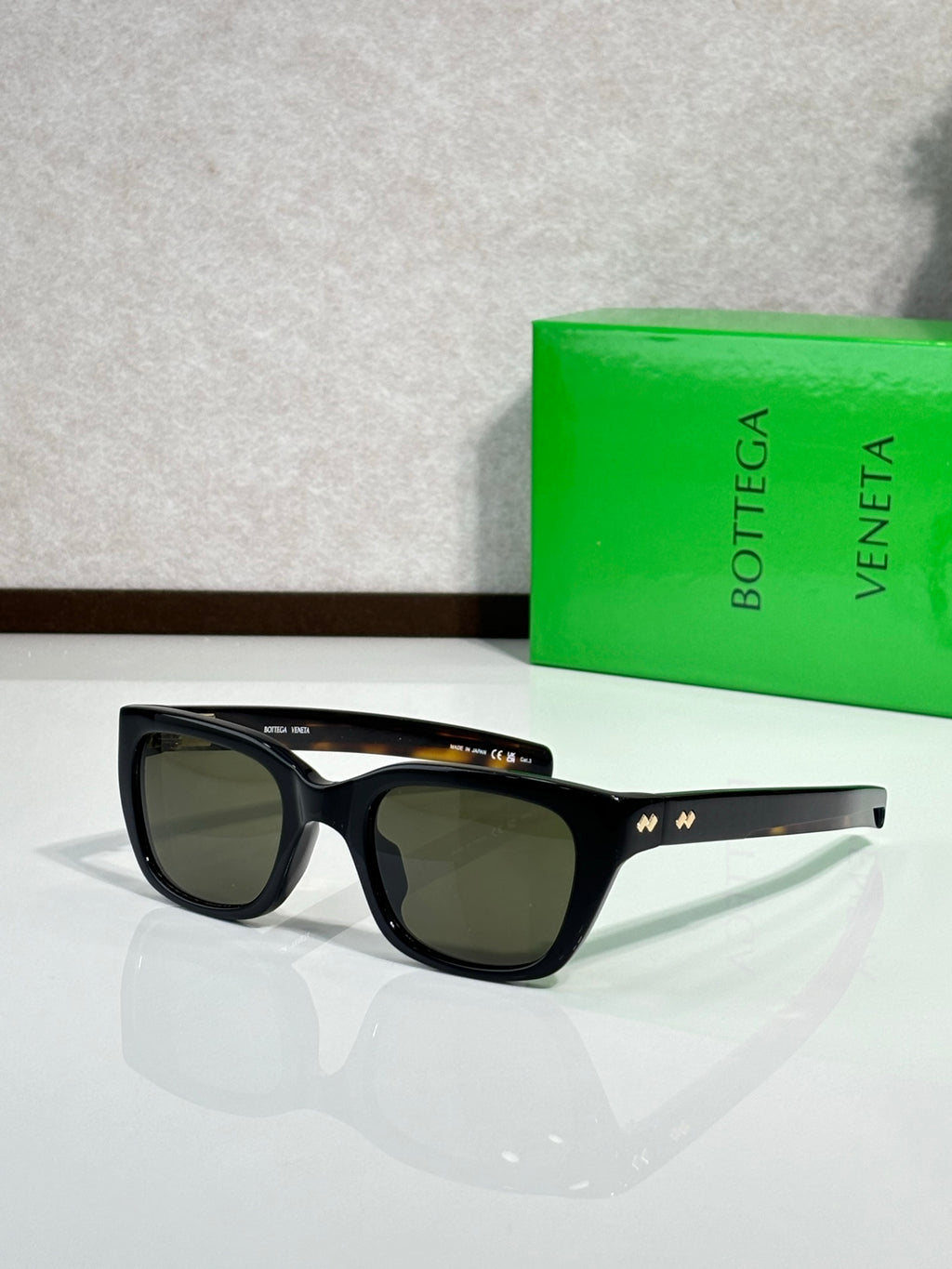 Bottega Veneta Glasses
