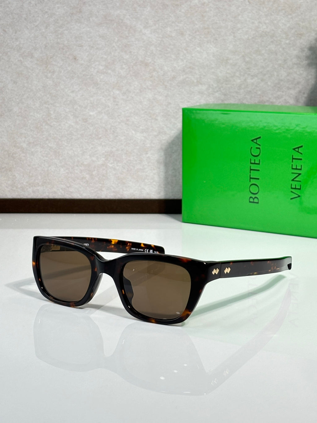 Bottega Veneta Glasses