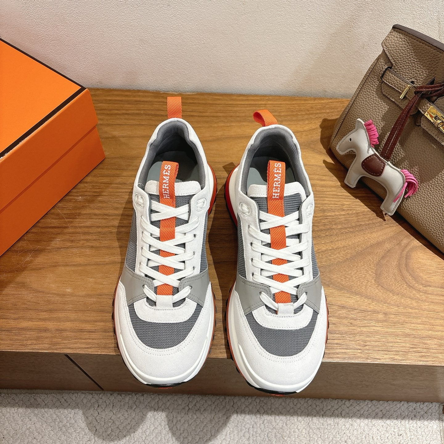Luxury Shoes Hermes Unisex