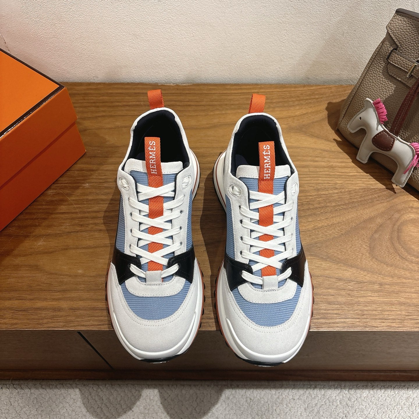 Luxury Shoes Hermes Unisex