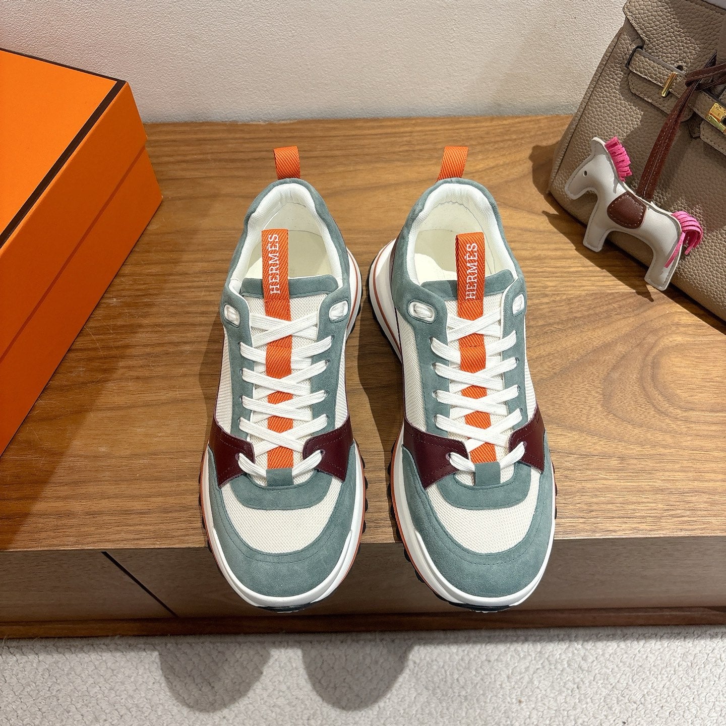 Luxury Shoes Hermes Unisex