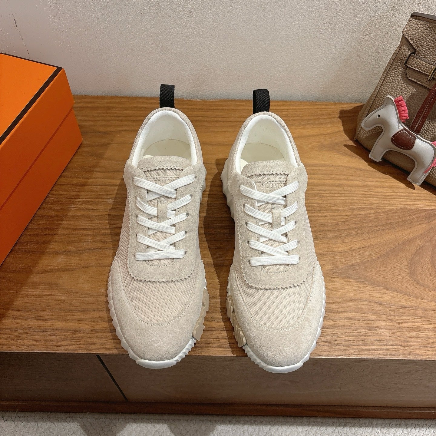 Hermes unisex sneakers, off-white with white laces and cushioned rubber sole