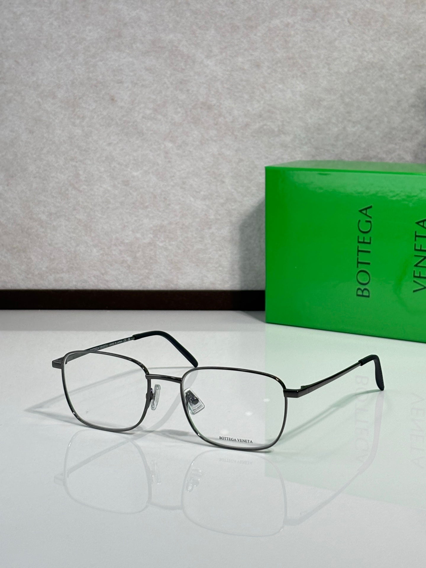 Bottega Veneta Glasses