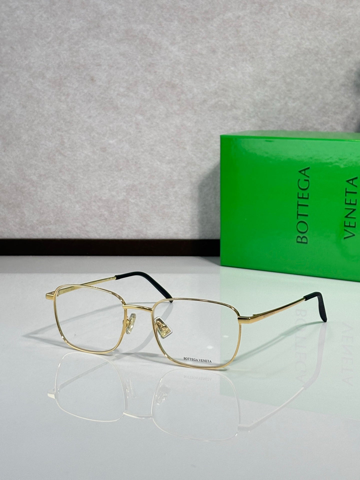 Bottega Veneta Glasses