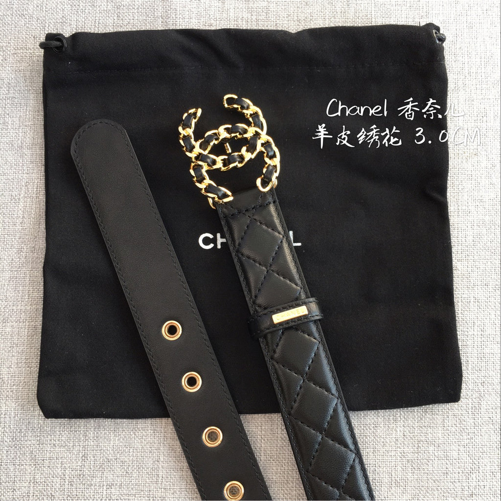 Chanel black quilted belt with gold chain charm, adjustable strap and snap holes