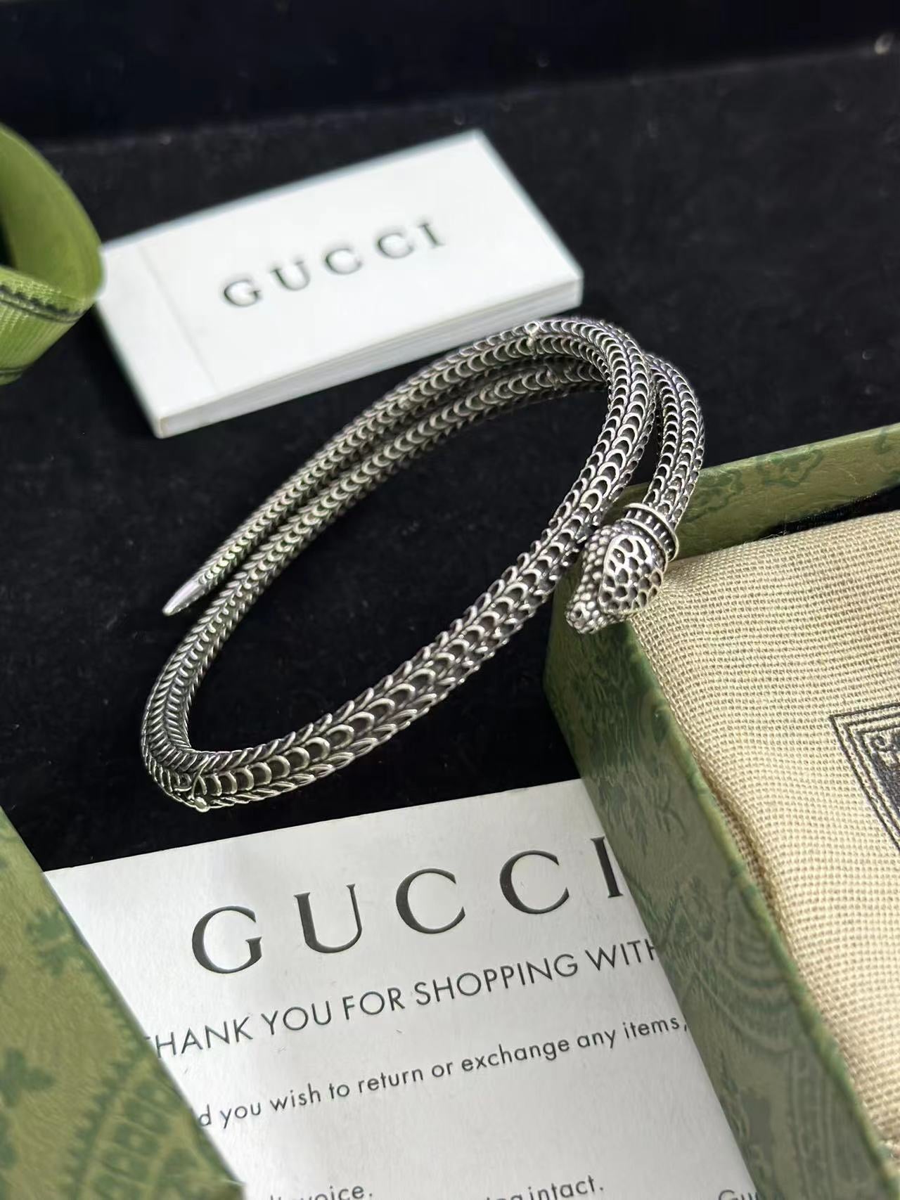 Gucci Accessories