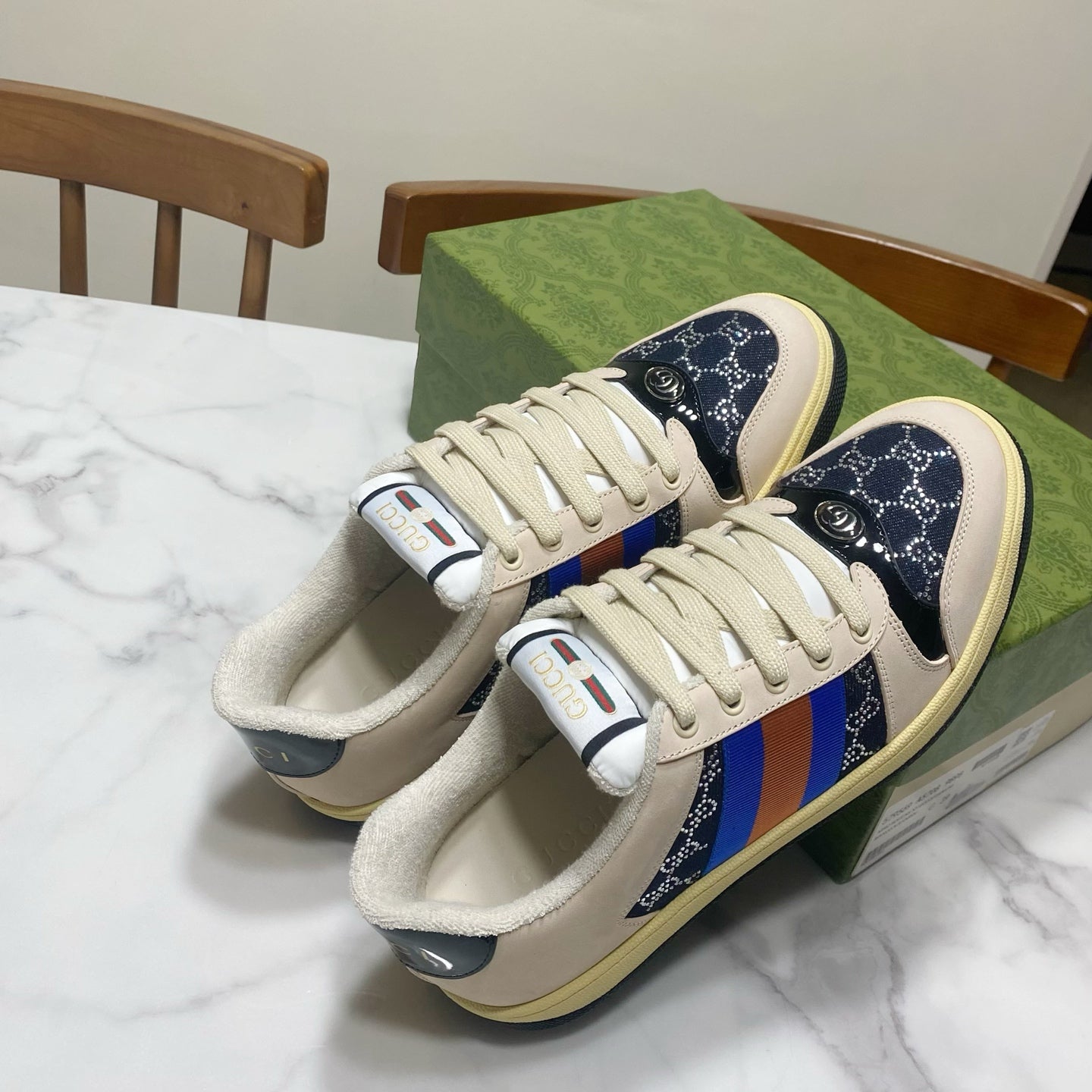 Gucci unisex lace-up sneakers, cream uppers with navy side panels and stripe trim