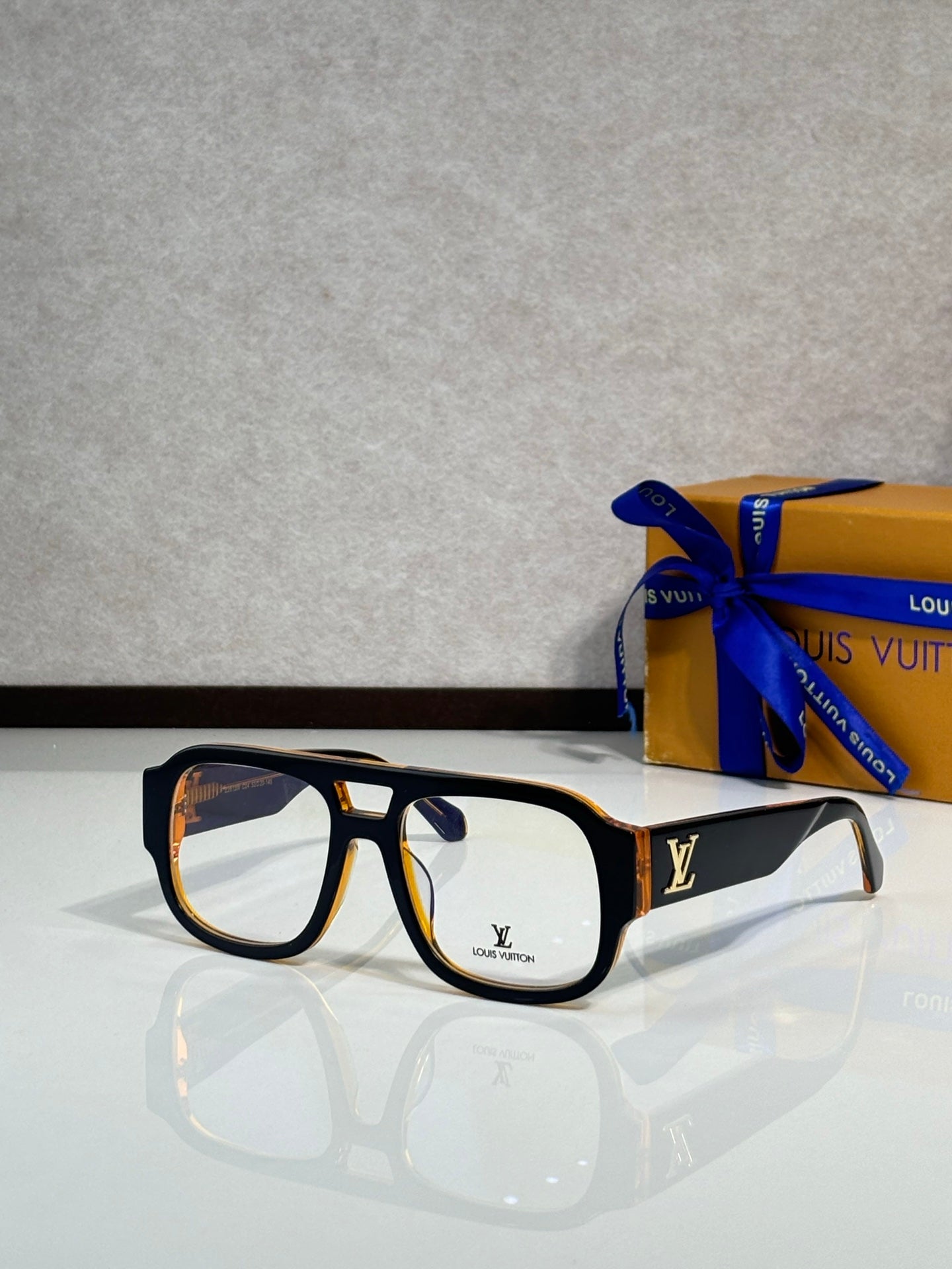 Louis Vuitton Glasses