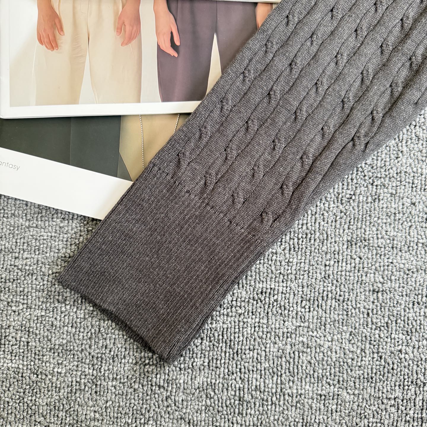 Dark gray ribbed knit cardigan hem and sleeve cuff with cable texture