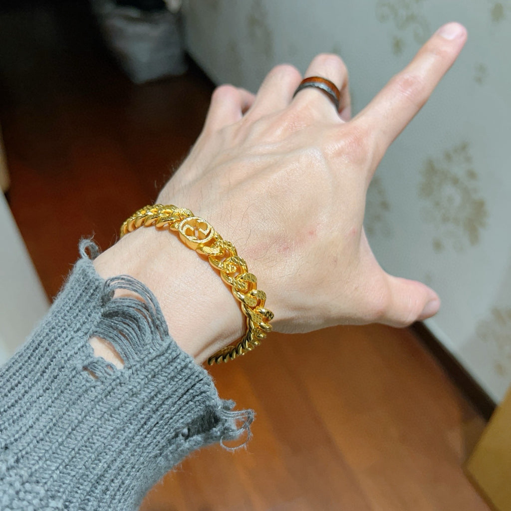 Gucci Accessories