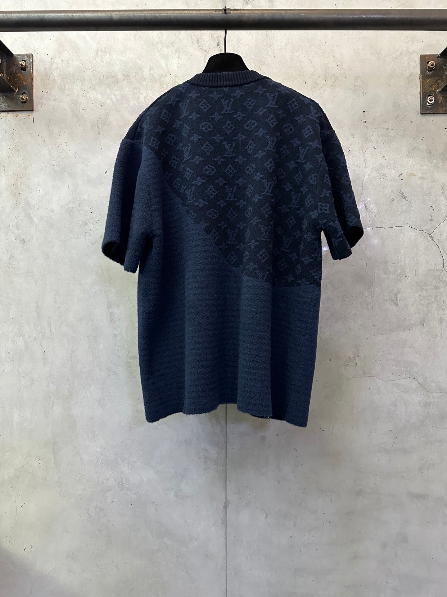 Louis Vuitton short-sleeve crewneck knit shirt, dark blue with monogram pattern (back)