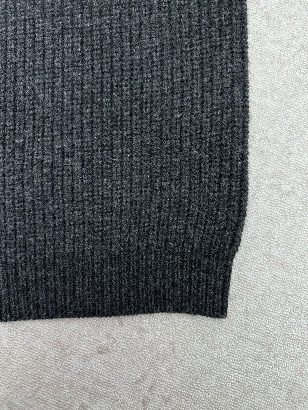 Gucci dark charcoal ribbed knit hem and side seam