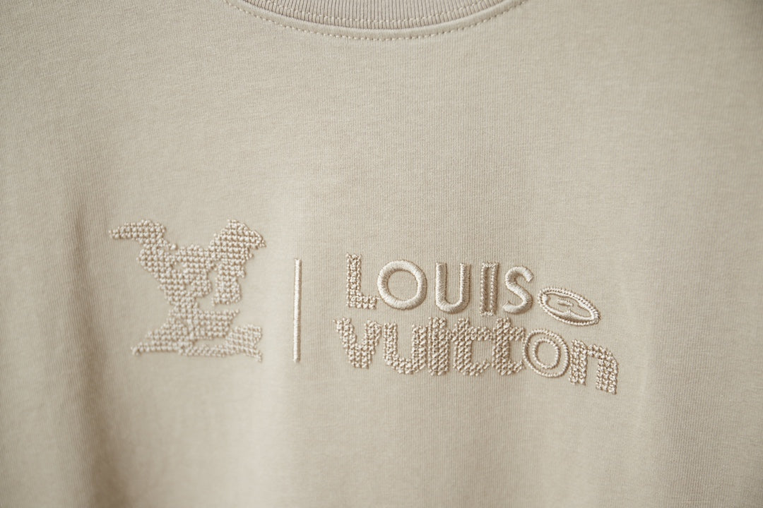Beige Louis Vuitton logo detail T-shirt with rhinestone-style lettering