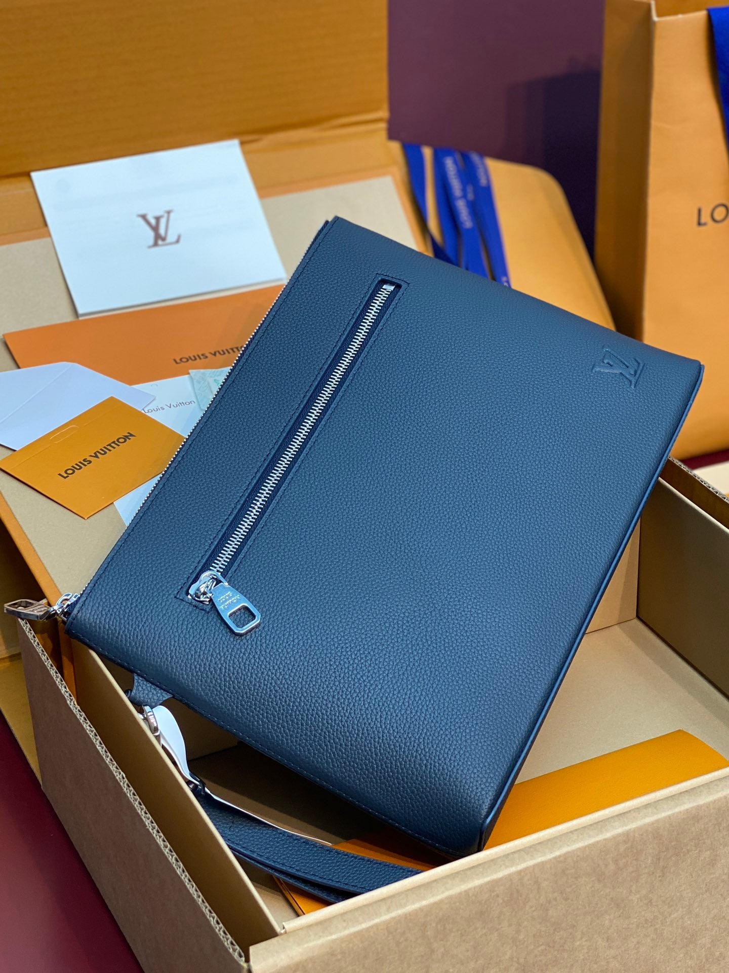 Bags Men Small Bags Louis Vuitton