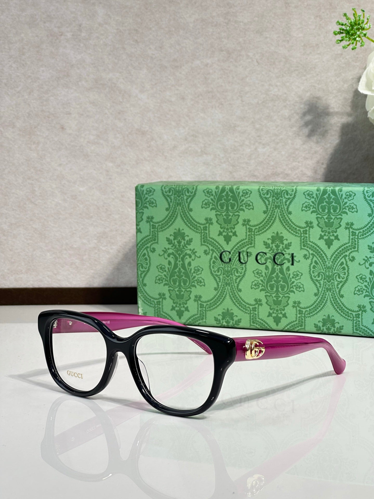 Gucci Glasses