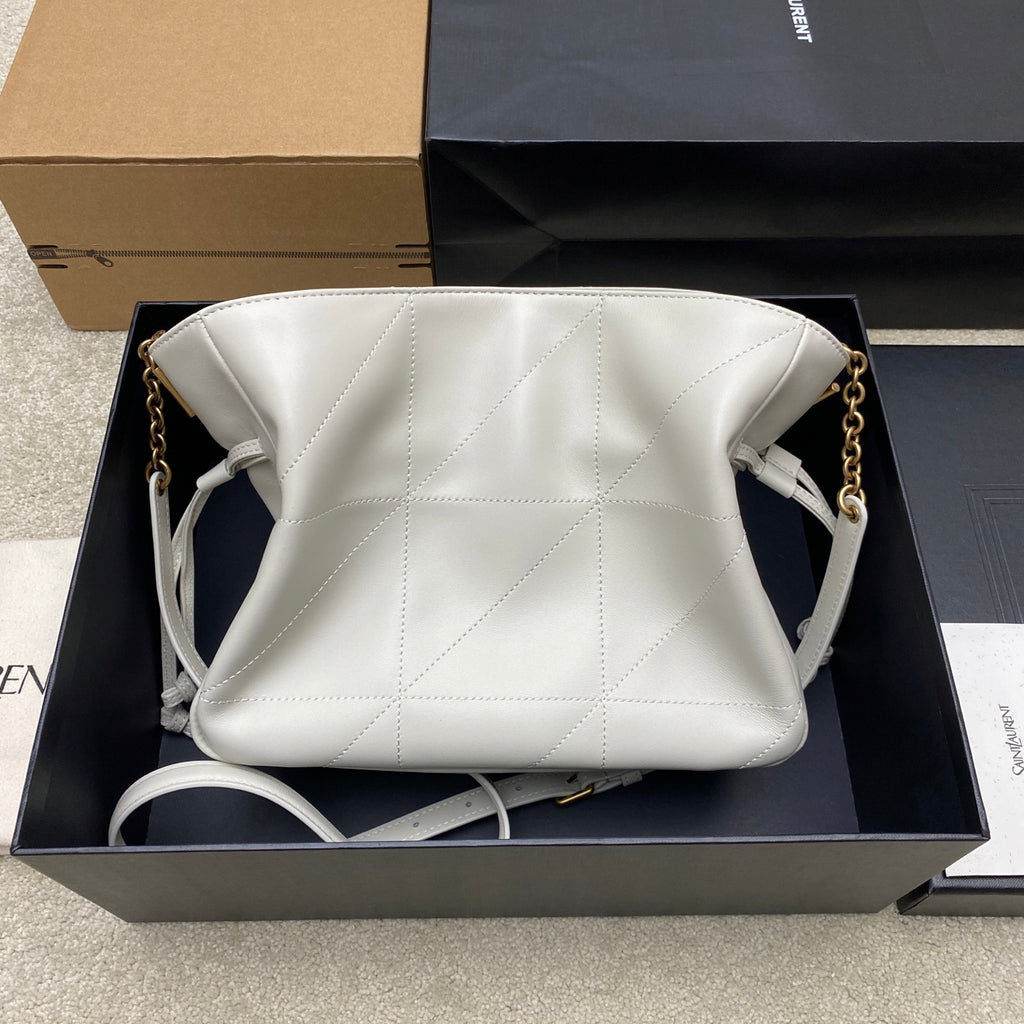 YSL bag in white quilted leather with gold YSL logo and chain shoulder strap