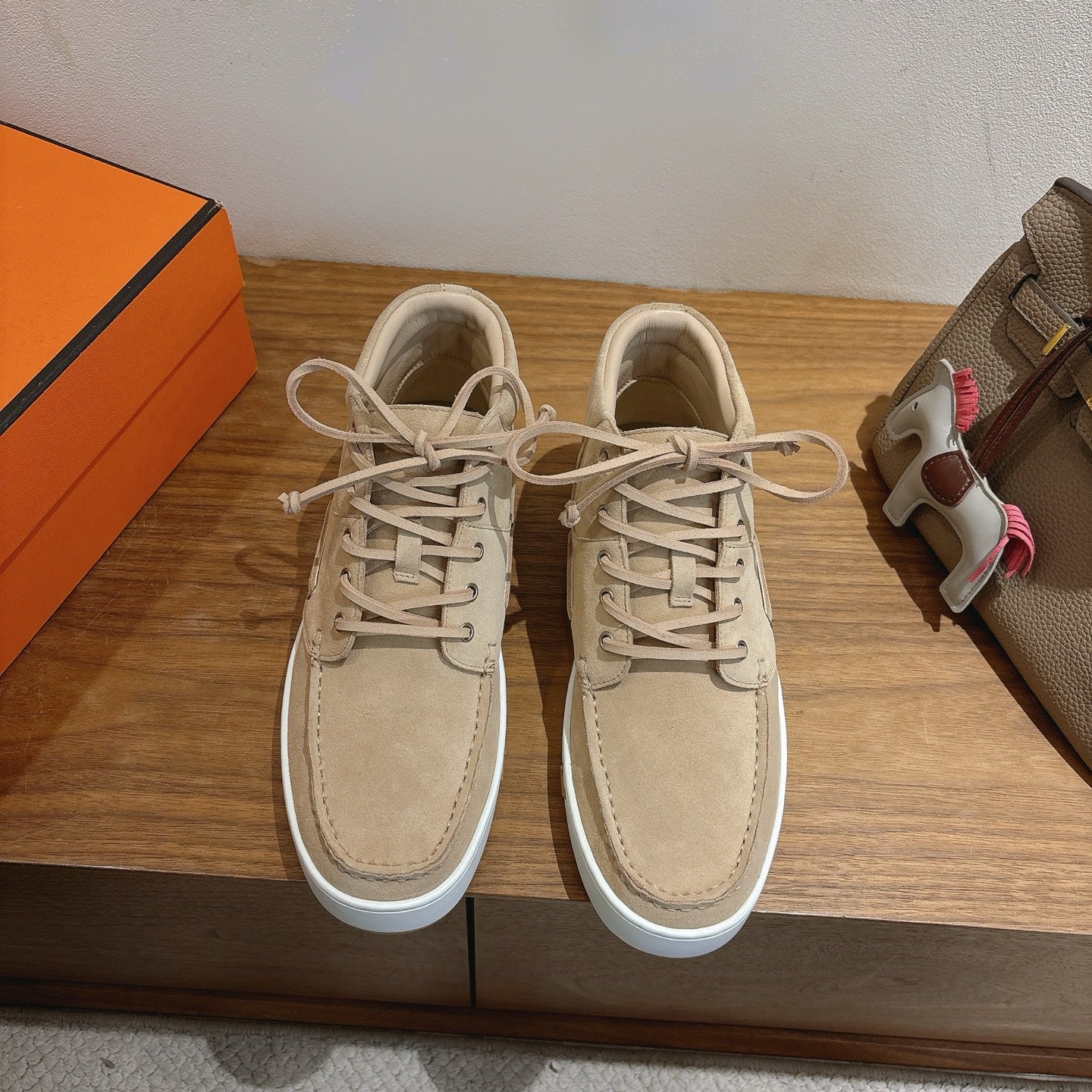 Luxury Shoes Hermes Unisex