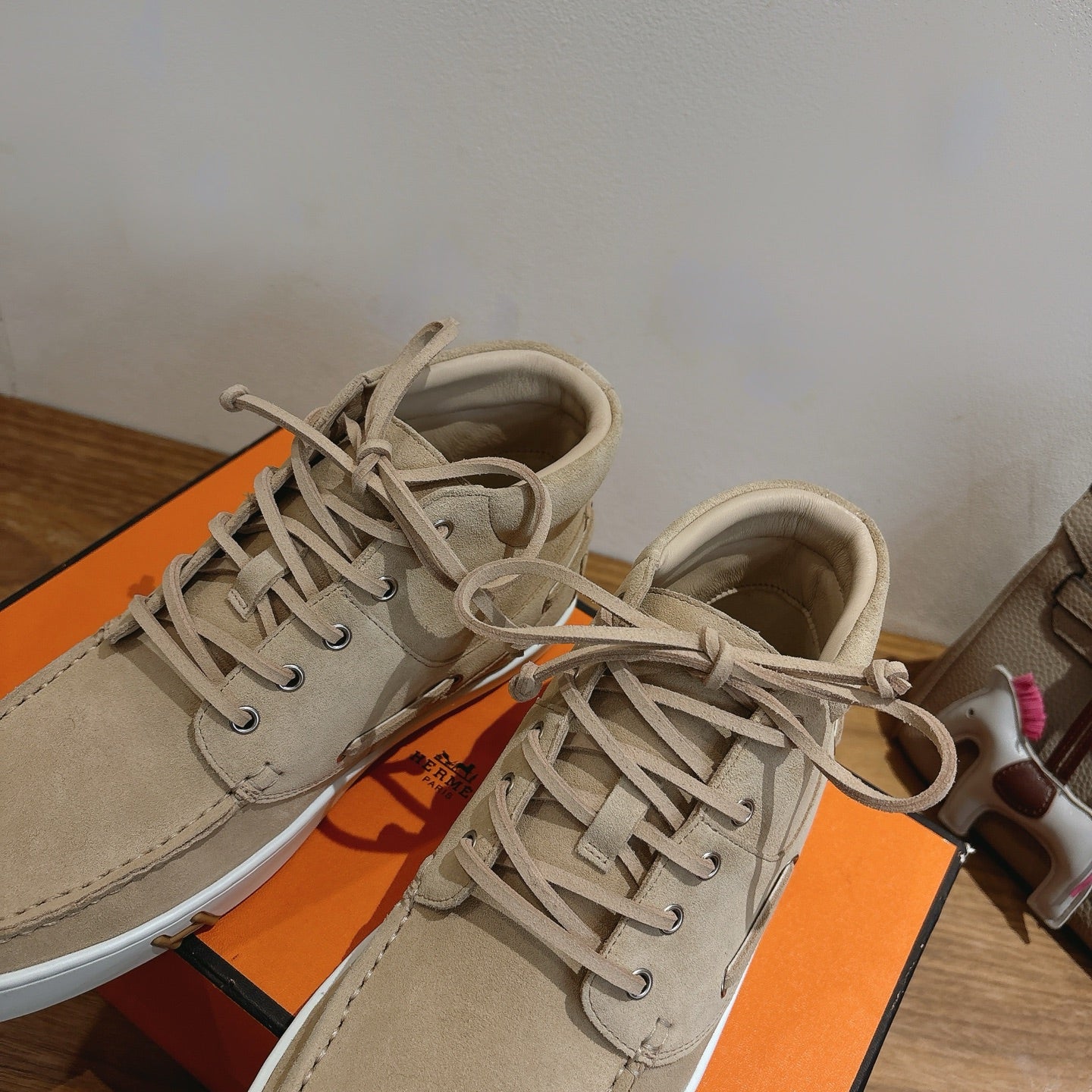 Luxury Shoes Hermes Unisex