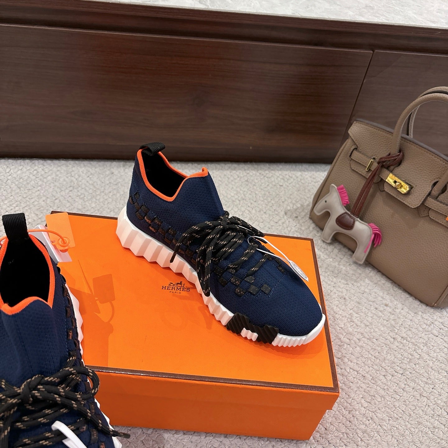 Luxury Shoes Hermes Unisex