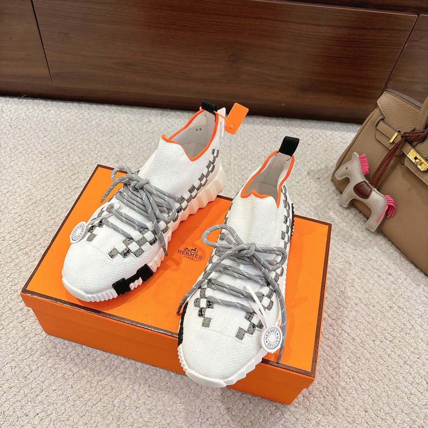 Luxury Shoes Hermes Unisex