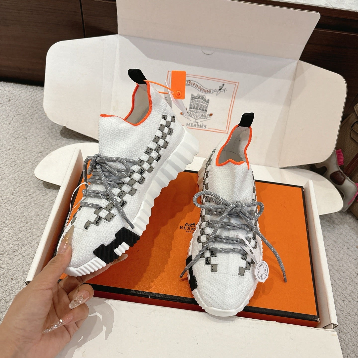 Luxury Shoes Hermes Unisex