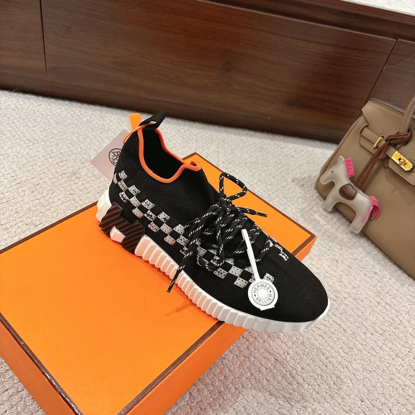 Luxury Shoes Hermes Unisex