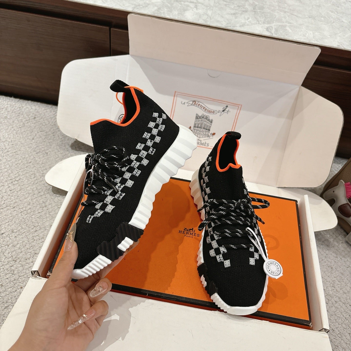 Luxury Shoes Hermes Unisex