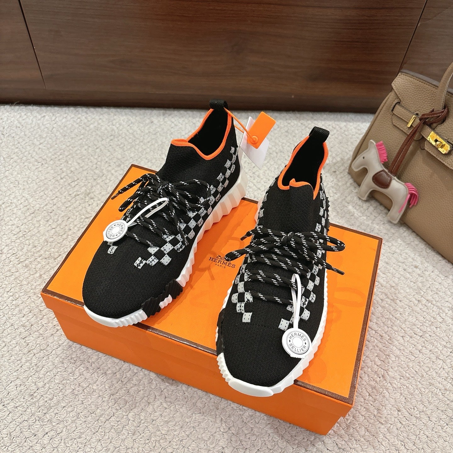 Luxury Shoes Hermes Unisex