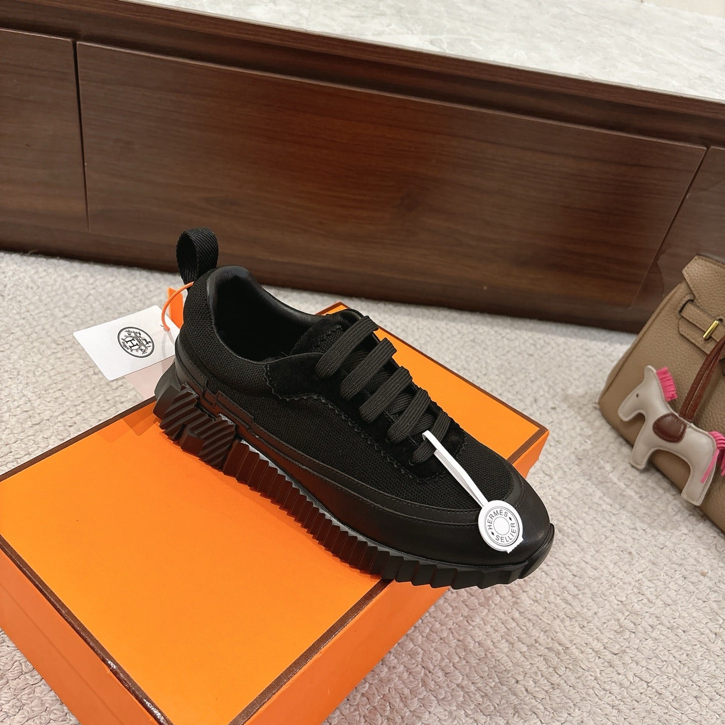 Luxury Shoes Hermes Unisex