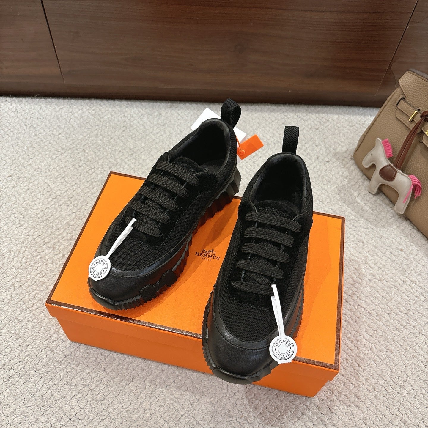 Luxury Shoes Hermes Unisex